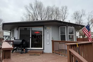 827 Randolph Ave, Rifle, CO 81650 - Photo 3