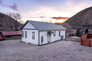 146 N 7th St, New Castle, CO 81647 - Photo 29