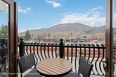 415 E Dean St., Unit 15, Week 33, Aspen, CO 81611 - Photo 11