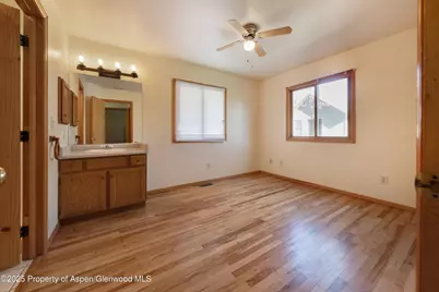 452 Palmetto Drive, New Castle, CO 81647 - Photo 7