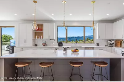 577 Fox Run Drive, Carbondale, CO 81623 - Photo 1