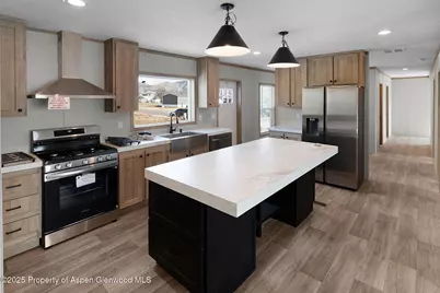 200 W 20th Street #D18, Rifle, CO 81650 - Photo 3