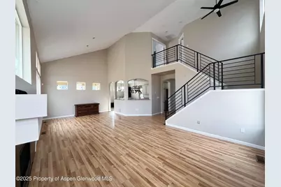 132 Kit Carson Peak Ct, New Castle, CO 81647 - Photo 5