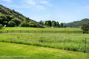 13 Laird Ln, Glenwood Springs, CO 81601 - Photo 9
