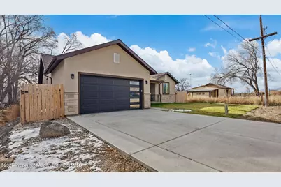 115 W Home Avenue, Silt, CO 81652 - Photo 3