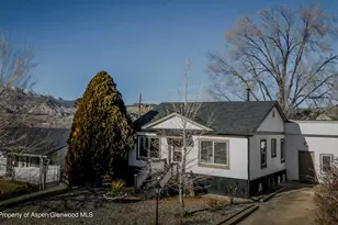 326 E 10th St, Rifle, CO 81650 - Photo 33