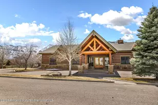 303 Thunderbird, New Castle, CO 81647 - Photo 9