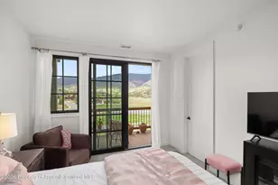 303 Thunderbird, New Castle, CO 81647 - Photo 7