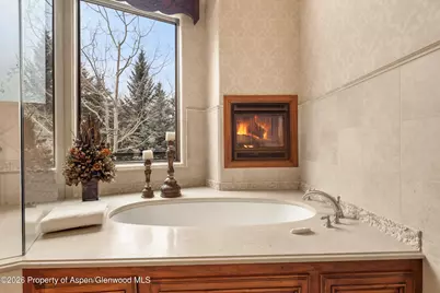 43001 E Highway 82, Aspen, CO 81611 - Photo 13