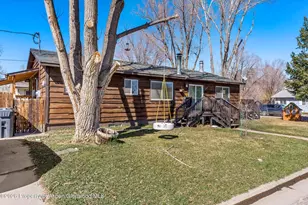 396 E 9th St, Craig, CO 81625 - Photo 3