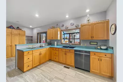 925 Cleveland Street, Meeker, CO 81641 - Photo 7