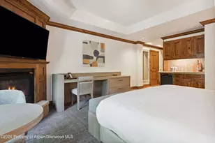 415 E Dean St, Aspen, CO 81611 - Photo 3