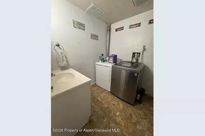 1018 E 7th Street, Craig, CO 81625 - Photo 7