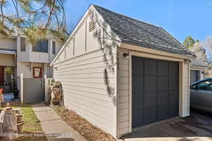 1603 Defiance Dr, Carbondale, CO 81623 - Photo 3