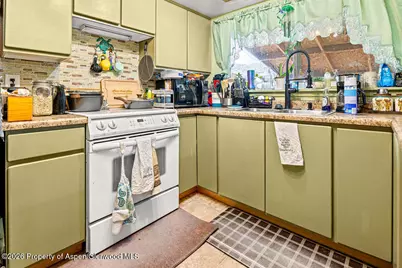 1240 Barclay Street, Craig, CO 81625 - Photo 7