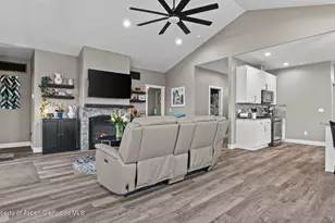 67190 Sunnyside Rd, Montrose, CO 81401 - Photo 11