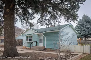 108 Park Dr, Glenwood Springs, CO 81601 - Photo 1