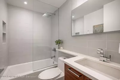 205 E Durant Avenue #2j, Aspen, CO 81611 - Photo 9