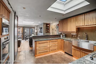 100 E Dean Street #3c, Aspen, CO 81611 - Photo 3