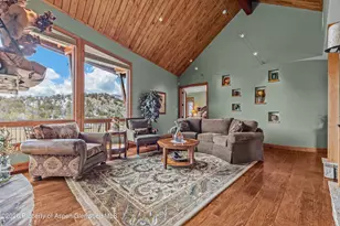 28 Deer Valley Dr, New Castle, CO 81647 - Photo 7