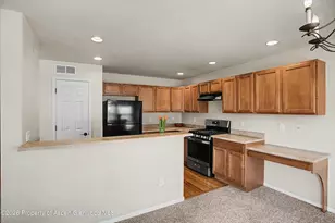124 E Cathedral Ct, New Castle, CO 81647 - Photo 7