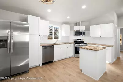 138 N 7th Street, New Castle, CO 81647 - Photo 5