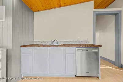 1540 E Victory Way, Craig, CO 81625 - Photo 11