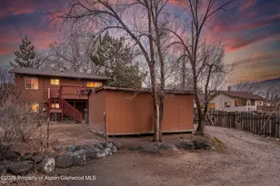 805 Munro Ave, Rifle, CO 81650 - Photo 25