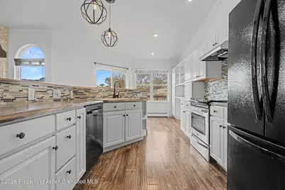 57 N Ridge Court, Battlement Mesa, CO 81635 - Photo 7