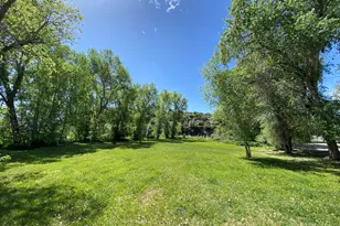 680 Water St, Meeker, CO 81641 - Photo 17