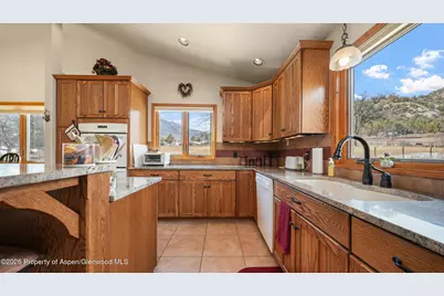 2135 County Road 245, New Castle, CO 81647 - Photo 9