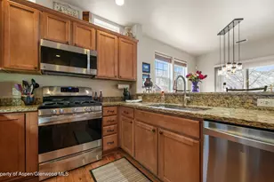 525 Wagon Wheel Cir, New Castle, CO 81647 - Photo 15