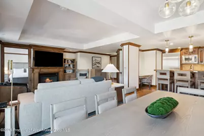 415 E Dean St, Unit 29, Week 5, Aspen, CO 81611 - Photo 9