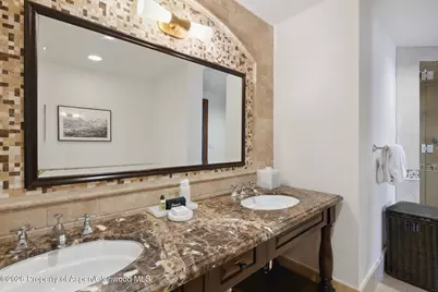 415 E Dean St, Unit 29, Week 5, Aspen, CO 81611 - Photo 21