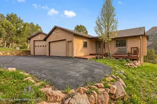 570 Canyon Creek Dr, Glenwood Springs, CO 81601 - Photo 3