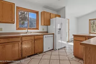 570 Canyon Creek Dr, Glenwood Springs, CO 81601 - Photo 11