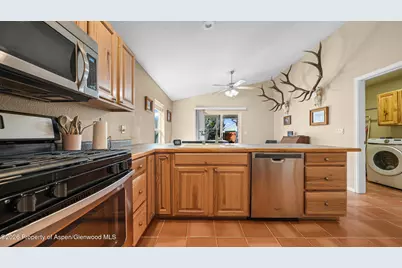 2703 Acacia Court, Rifle, CO 81650 - Photo 9