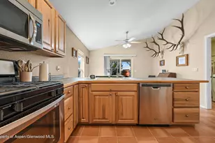 2703 Acacia Ct, Rifle, CO 81650 - Photo 9