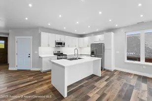 837 Ute Cir, New Castle, CO 81647 - Photo 9