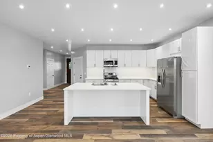 837 Ute Cir, New Castle, CO 81647 - Photo 9