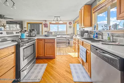 250 W 20th Street, Craig, CO 81625 - Photo 15