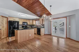 997 E 10th St, Craig, CO 81625 - Photo 13