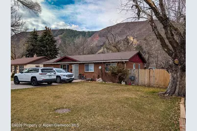 1713 Grand Avenue, Glenwood Springs, CO 81601 - Photo 1