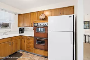 910 Lincoln Ave, Glenwood Springs, CO 81601 - Photo 9