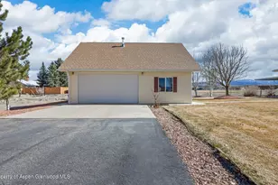 67196 Sunnyside Rd, Montrose, CO 81401 - Photo 5