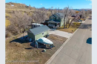 869 Washington Street, Craig, CO 81625 - Photo 5