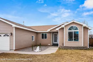 1173 E 18th Way, Rifle, CO 81650 - Photo 3