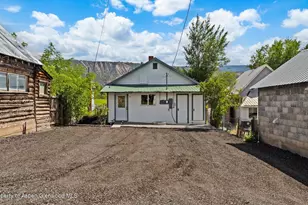 216 E 1st St, Rifle, CO 81650 - Photo 15