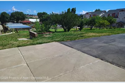 793 S Whiteriver Avenue, Rifle, CO 81650 - Photo 7