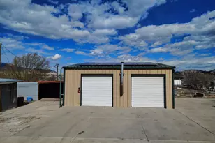 793 S Whiteriver Ave, Rifle, CO 81650 - Photo 3